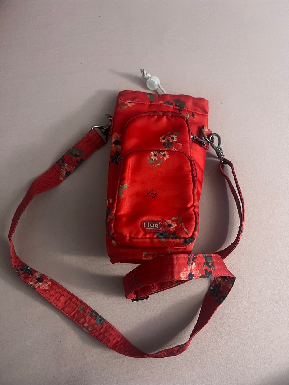 Lug Red Floral Huggie